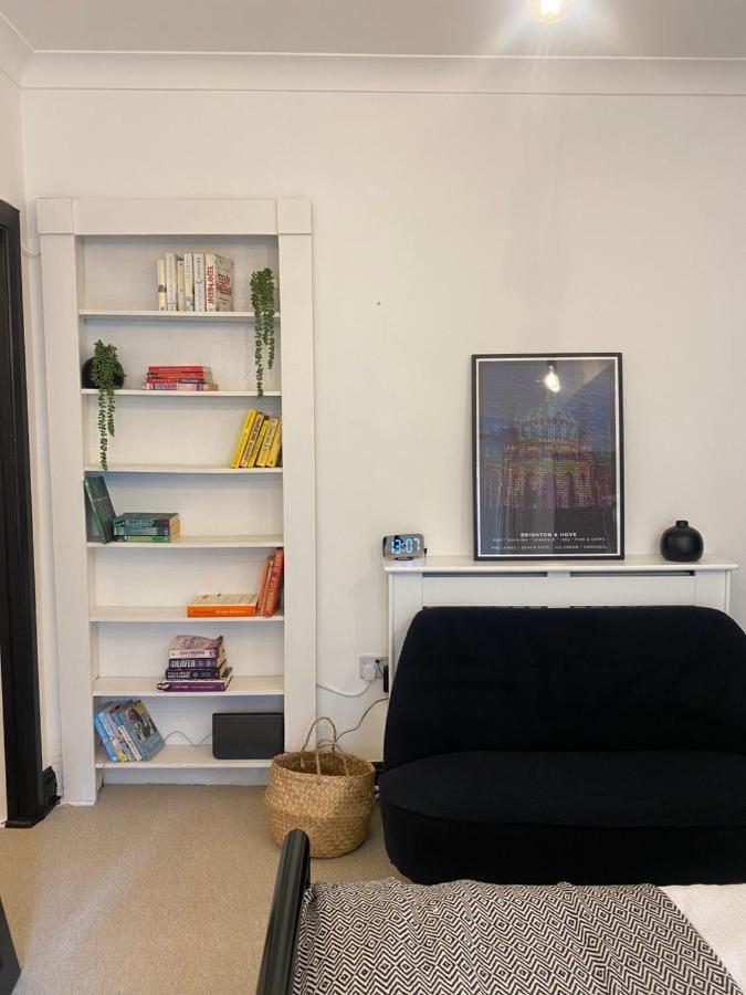 Stylish Central Basement Studio, With Outdoor Space Brighton Exterior photo